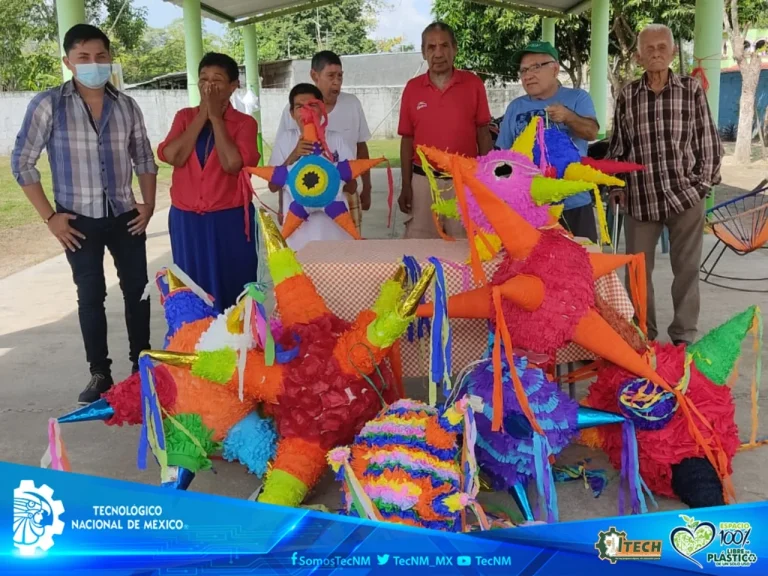 Estudiantes del TecNM Campus La Chontalpa donan piñatas — fotografía 4