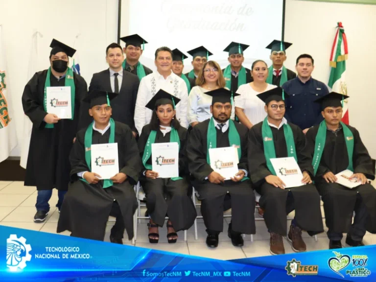 Ceremonia de graduación de la 16vo. Generación de Egresados. — fotografía 6