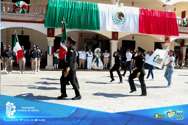 Desfile del CCXIII Aniversario del inicio de la independencia de nuestro país, Jalpa de Méndez — fotografía 1