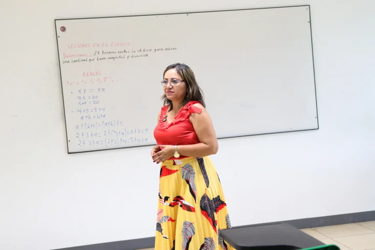 Bienvenida al ciclo escolar Agosto - Diciembre 2025 — fotografía 5