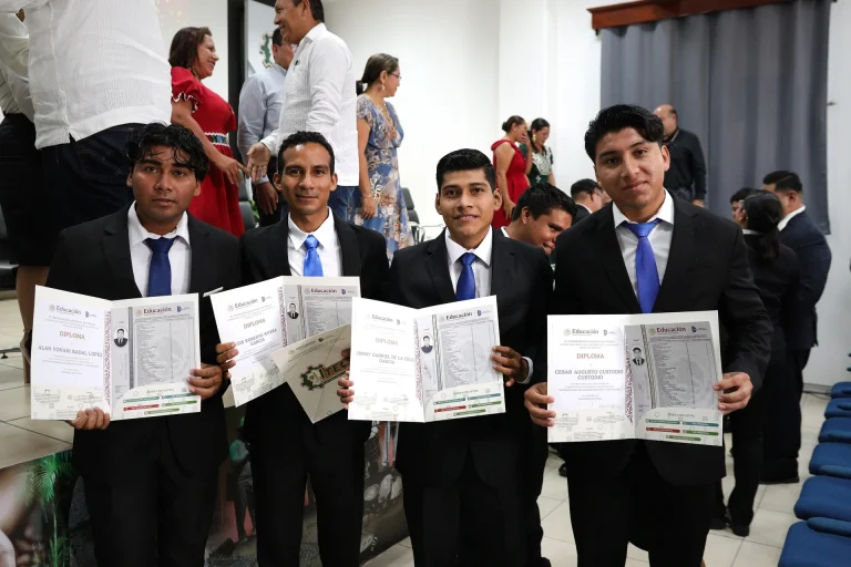 Ceremonia de Graduación: Generación 𝗫𝗫𝗜𝗜 — fotografía 3