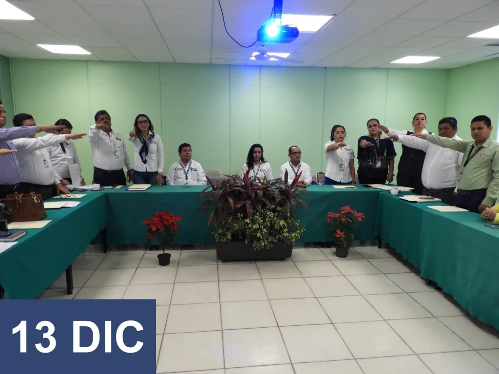 Toma de protesta de la Comisión Mixta, Higiene y Medio Ambiente en el Trabajo — fotografía 1
