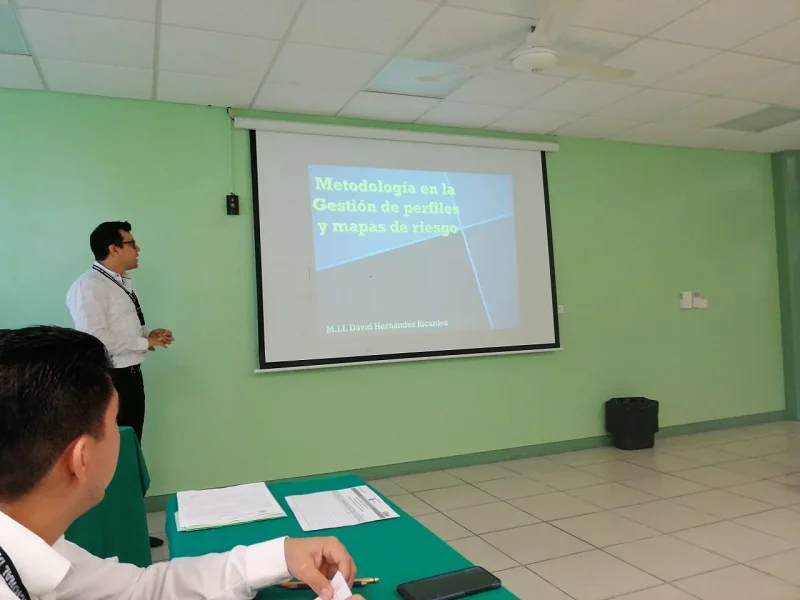 Inicia semana de formación profesional y actualización docente — fotografía 1
