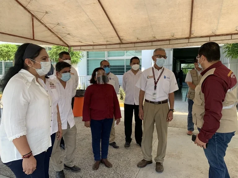 Inicio de campaña de vacunación contra COVID-19 en instalaciones ITECH — fotografía 1